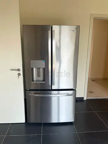 Mabe French Door Refrigerator with water dispenser and ice maker