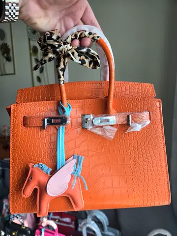 Chic Orange Crocodile-Effect Handbag
