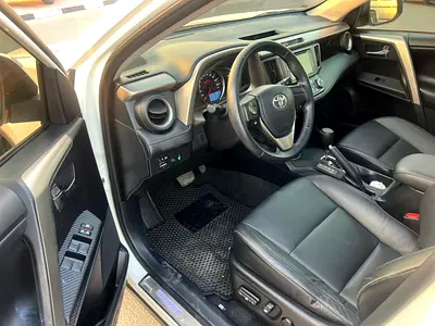 2014 Toyota RAV 4 照片 10