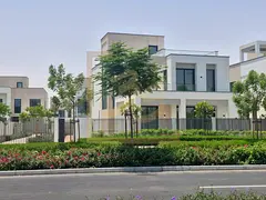 Corner Unit | Huge Plot | Ready to Move