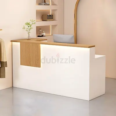 Salon multi-level reception desk