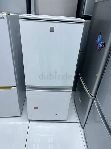 Small frige orjinal Japan same like new condition