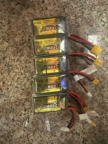 5pcs x Tattu lipo batteries 4s 850mah