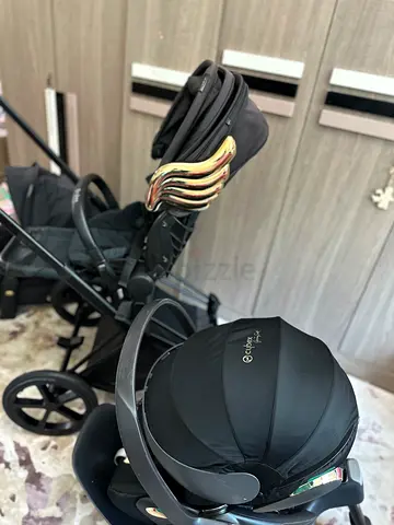 Cybex Priam with bassinet and car seat