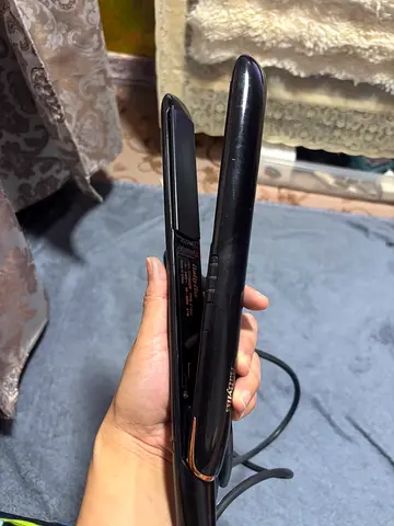 fo sale hair iron  BABYBLISS