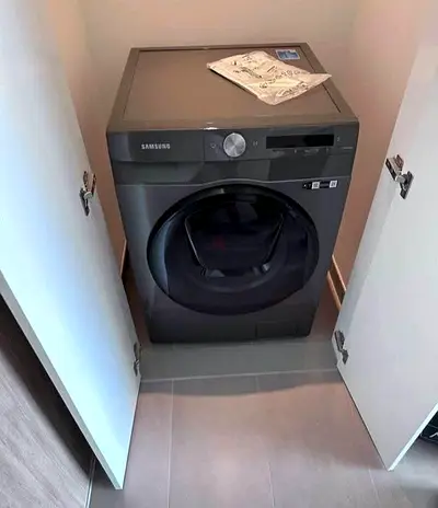 Samsung 10 kg washing machine with steam