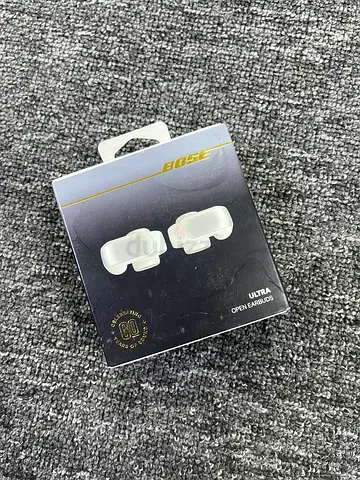 Premium Wireless Earbuds with Charging Case