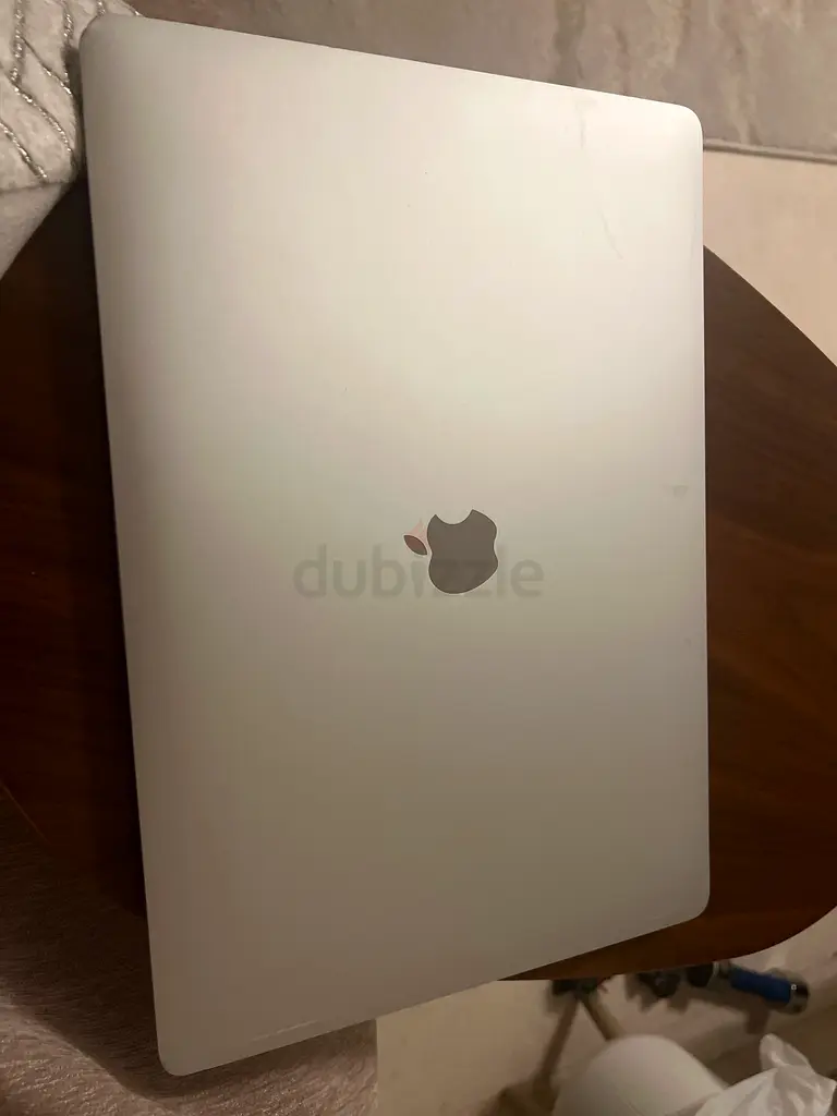 MacBook Pro in Great Condition65073404363649111