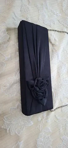 Elegant Black Evening Clutch with Chain Strap