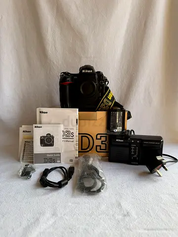 Nikon D3S Bundle