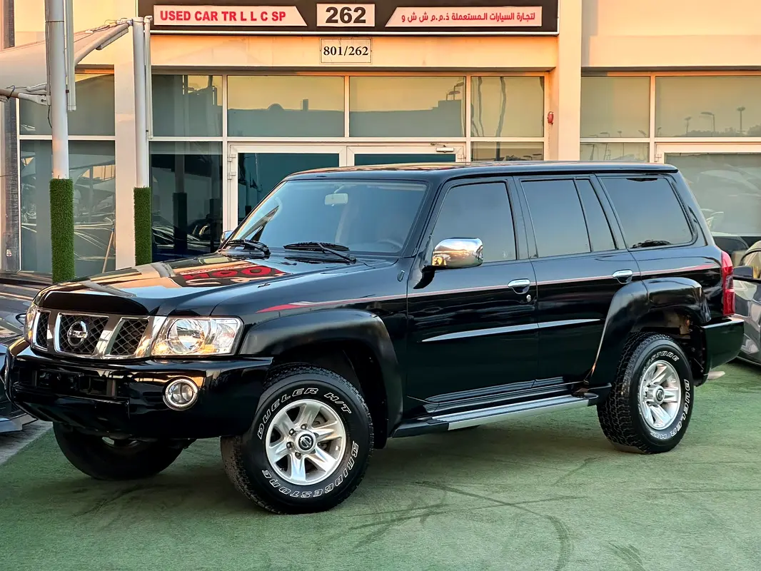 Nissan Patrol Safari 2021 — photo 1 of 13