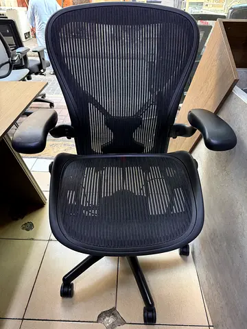 Herman Miller Areon Classic Chairs For Selling