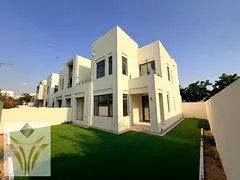Spacious Type J Corner Unit | 3BR + Study | Vacant |