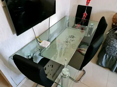 Clean Glass table with 4 chairs