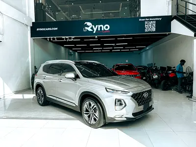 Massive Price Drop!!! // AED 1,090 // 20% DP // 2020 Hyundai Santa Fe