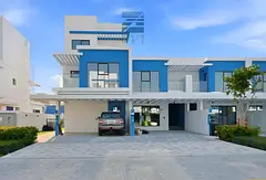 FURNISHED | SINGLE ROW CORNER UNIT | NEGOTIABLE | MULTIPLE OPTIONS AVAILABLE | SPACIOUS LAYOUT