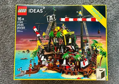 Retired LEGO Ideas Pirates Ship Set (21322) - 2545 Pieces