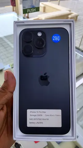 Apple iPhone 15 Pro Max - 256GB,