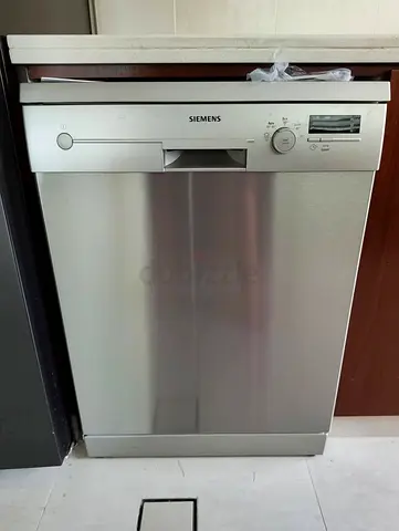 Siemens eco silence dishwasher with stainless steel