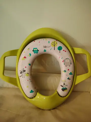 Cute and Functional Baby Toilet Trainer