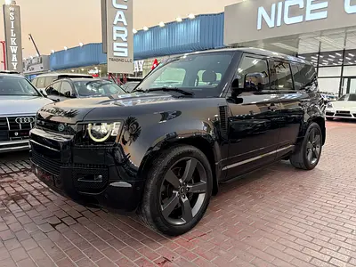 2025. Defender V8. P525.