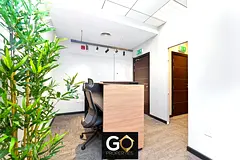 Fully Furnished | Upgraded | Vastu | 6 Parkings