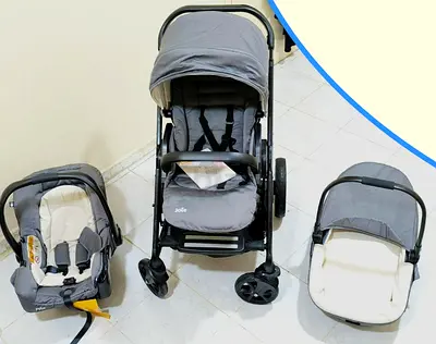 OFFER*URGENT SALE* Full System Stroller, bassinet with car seat. (clear out all our baby gear ASAP!)