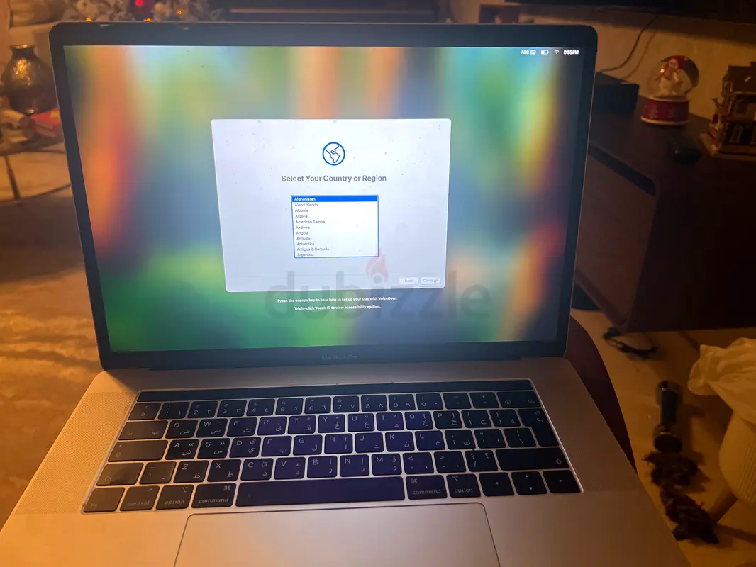 MacBook Pro in Great Condition65073404363649110