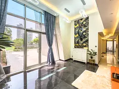 Retail Shop | 5,156sqft |Promenade Access |Vacant