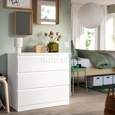Minimalist White Chest of Drawers for Stylish Storage