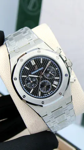 Elegant Audemars Piguet Royal Oak Chronograph Watch