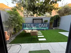Spacious 3 BR Townhouse in Robinia: Modern Comfort &amp; Luxury