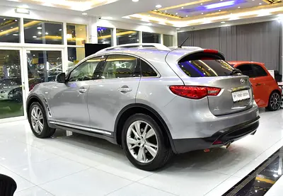 2020 Infiniti QX70 — фото 7