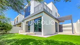 Extended | Modern Layout | Vacant Soon