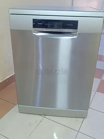 Bosch Brand Series 8 Latest Model Dishwasher 14 Place Settings Dishs