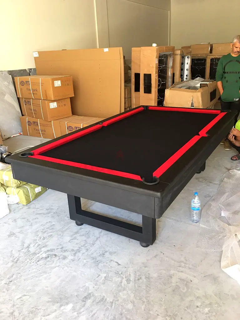 Billiard Table 568