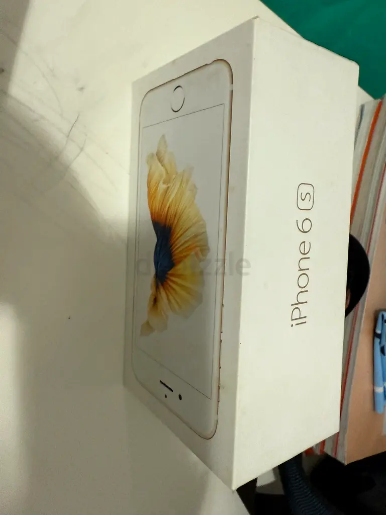 iPhone 6s65073408699777110