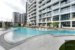 Premium Studio in Oxford Gardens | Pool &amp; Gym | Arjan