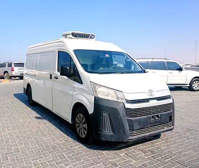 Hiace 3.5L V6, H/R Chiller Van, M/T, GCC, Single Owner in Good Condition