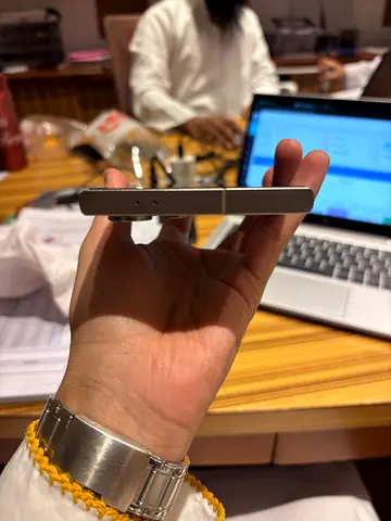 Samsung s24ultraSleek and Handy Mobile Phone for Sale