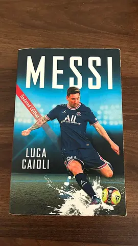 Messi book