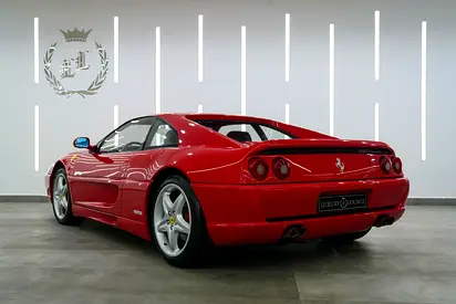 صورة 17 لـ 1992 Ferrari 355