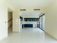 Vacant | Landscaped | Single Row