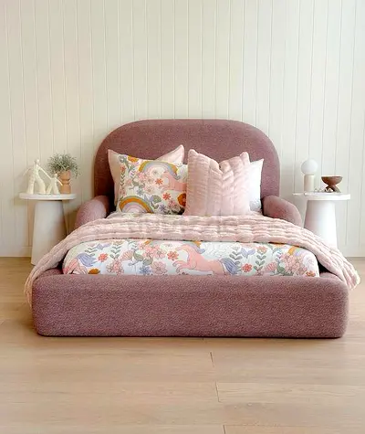 New Customise Charming Pink Upholstered Daybed in Premium Quality
