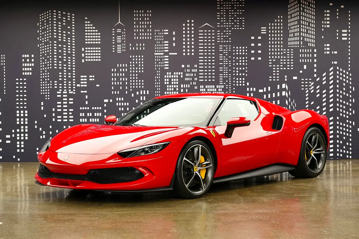 Ferrari 296 GTB 2024 — photo 1 of 15