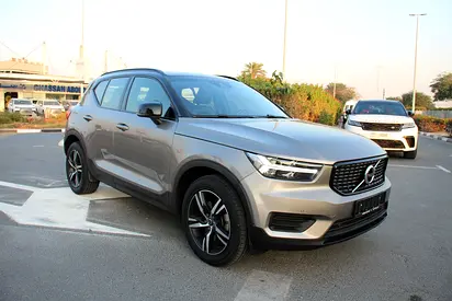 2022 Volvo XC40 — фото 7