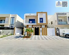 Deluxe Freehold Villa for All Nationalities / 6 Master Bedrooms / Two Floors &amp; Roof / Easy Bank 
