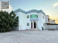 10000 square fit villa for rent 
Rawda 1 
130k 
5 master bedroom 
2 hall and big majlish