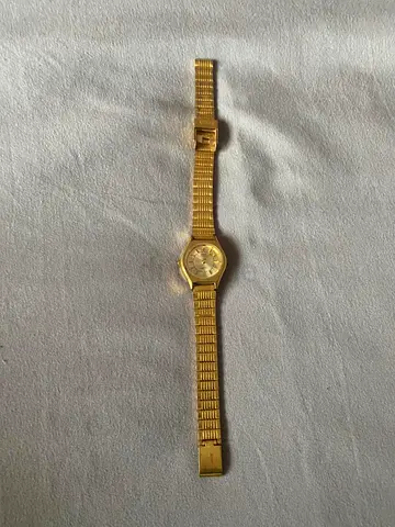 Elegant Gold Watch for Sale