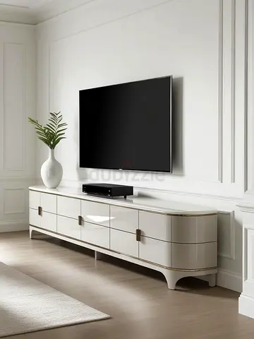 Elegant TV Unit in White Finish